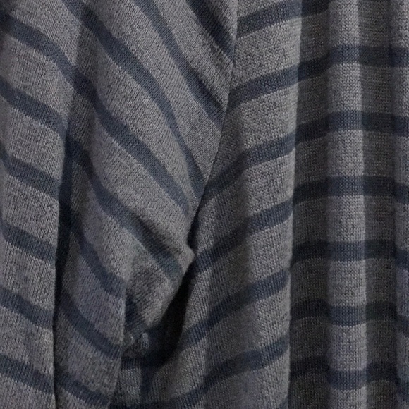 LuLaRoe Sarah cardigan - Picture 2 of 3